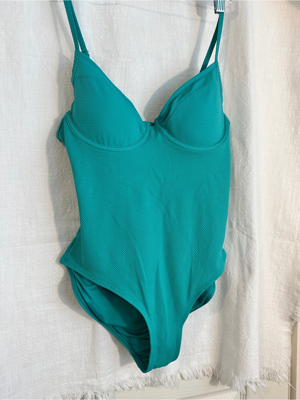 Women’s Old Navy  One-Piece Swimsuit - Supportive Cup Design